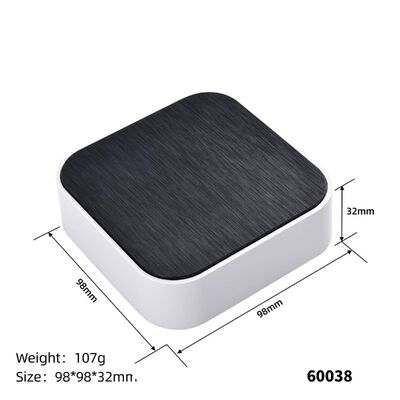 Wykończenie szczotkowane Powierzchnia 98*98*32mm inteligentny sterownik wifi