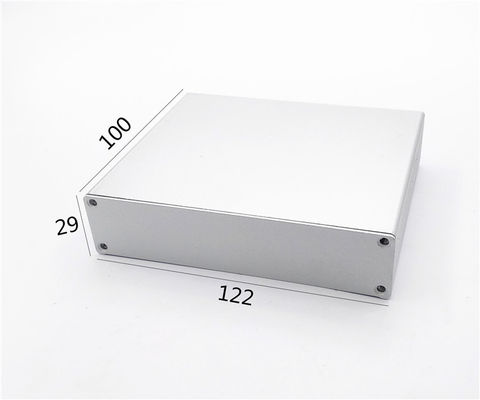 Białe pudełko z wytłaczanego aluminium 122 * 29 * 100 mm