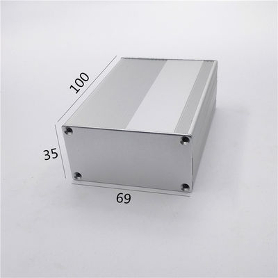 69 * 35 * 100mm Podzielone korpusy do piaskowania powierzchni Wytłaczane aluminiowe obudowy