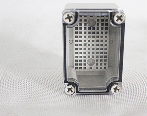 PCB IP65 Wodoodporna skrzynka przyłączeniowa elektryczna 95 * 65 * 55 mm z plastikowymi śrubami